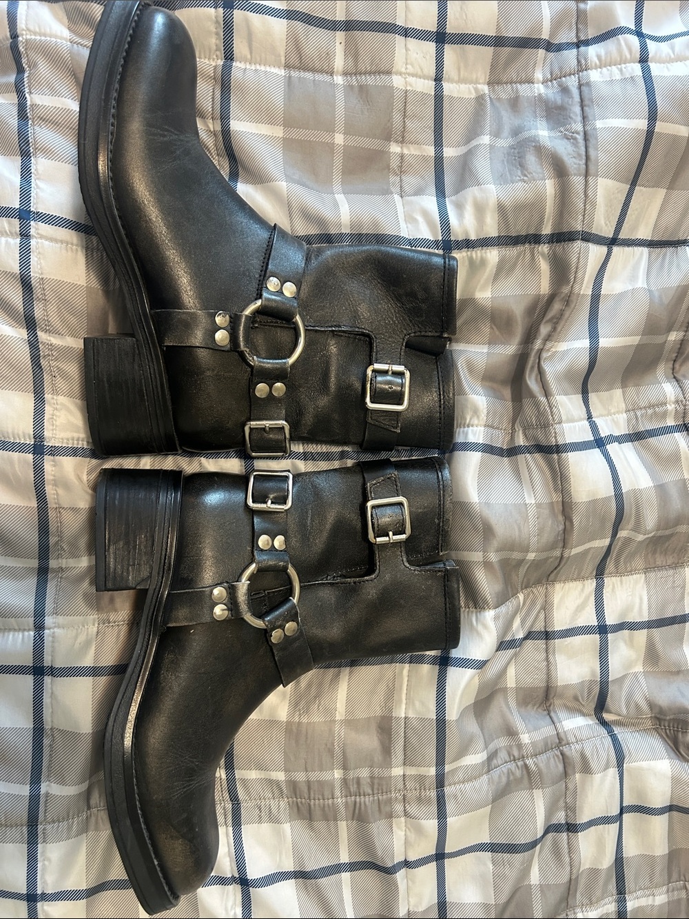 Steve Madden Black Leather Buckle Ankle Boots